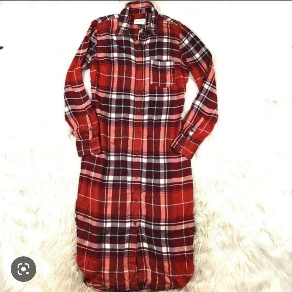 Gently worn Universal Thread Target Plaid Flannel Dress